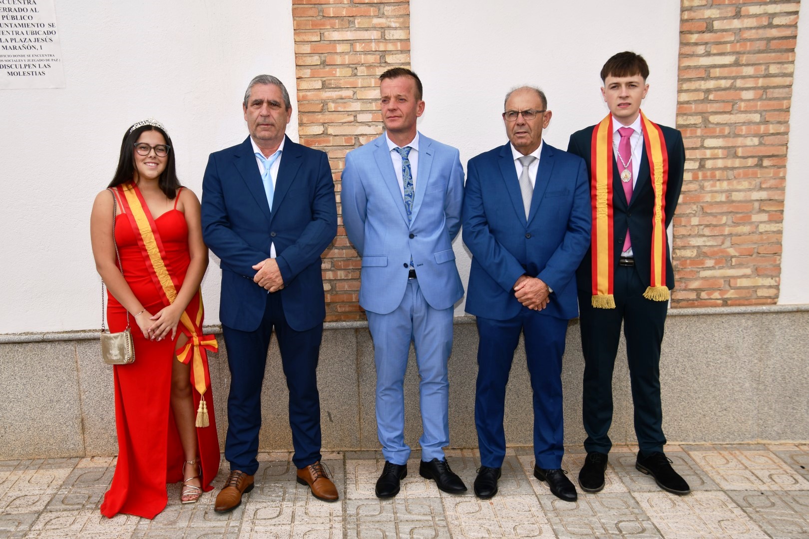 Misa, Procesión y Baile de la Bandera en la Feria en Hnor, a la Virgen del Rosario en Almadenejos